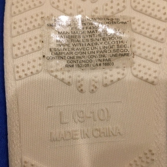 NWT Avon Blue Slide On Slippers 9-10 - Picture 7 of 7